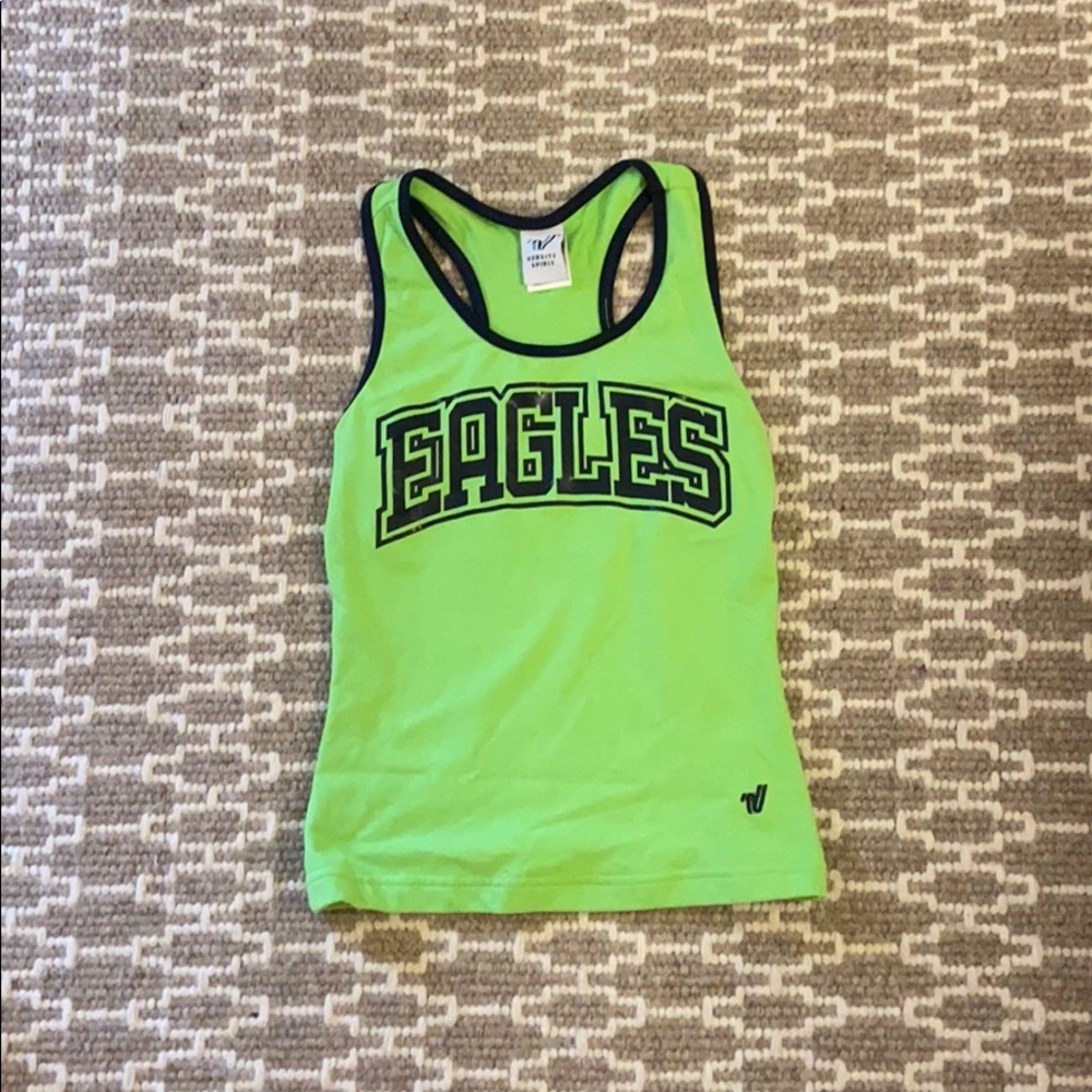 Eagles top